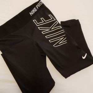 Nike leggings